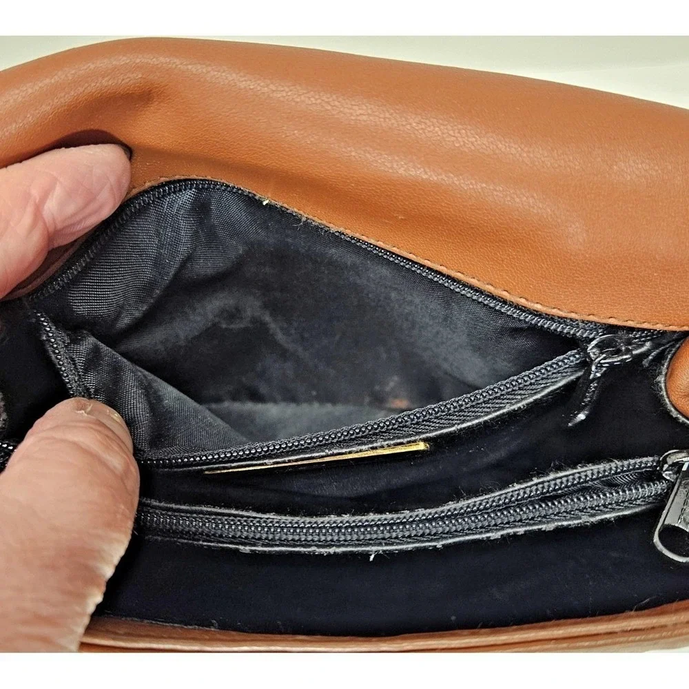VTG 90s Valerie Stevens Brown Genuine Leather Crossbody Bag Minimalist Purse‎